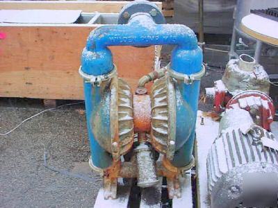 Wilden 3 inch diaphram pump m-15 air driven 3/8 solids