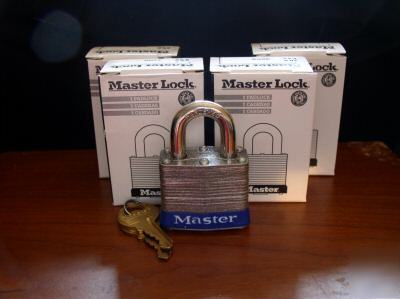 New master lock NO3 box of 4 keyed alike 