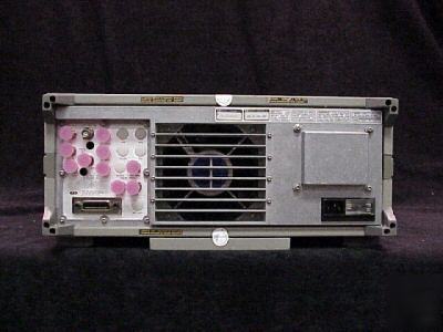 Hp 8665B synthesized signal generator 10 khz to 6 ghz