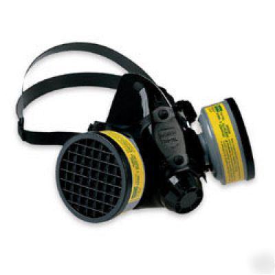 North 7700 series silicone half mask respirator large