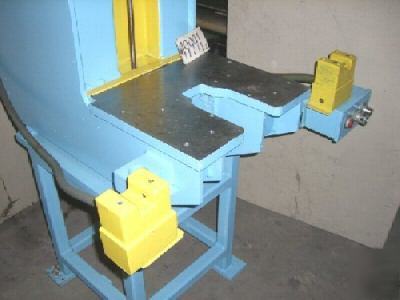 8 ton multipress gap frame hydraulic press (19991)