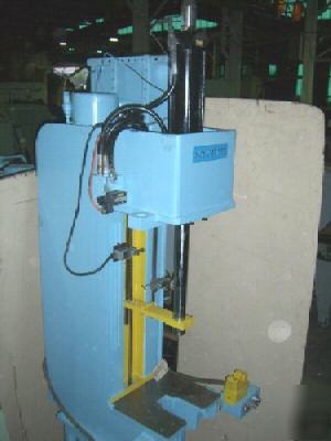 8 ton multipress gap frame hydraulic press (19991)
