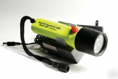 Pelican 2460 black recharge recoil led stealthlite