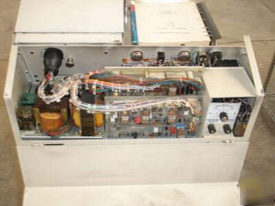 Varian 936-70-sp helium leak detector