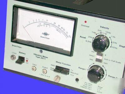 Very nice bruel & kjaer vibration meter model 2511