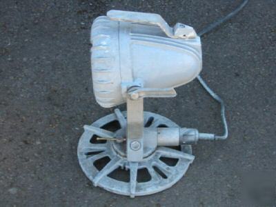 Appleton GEFWB30 explosion-proof floodlight