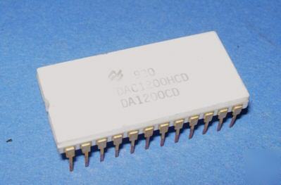 New DAC1201HCD nsc 24-pin white gold dip rare 1970's