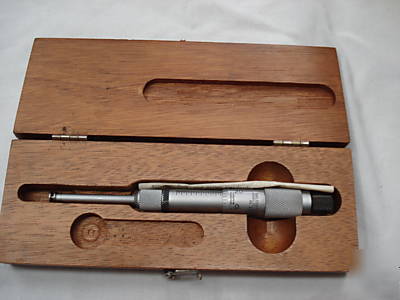 Starrett grove micrometer no:260
