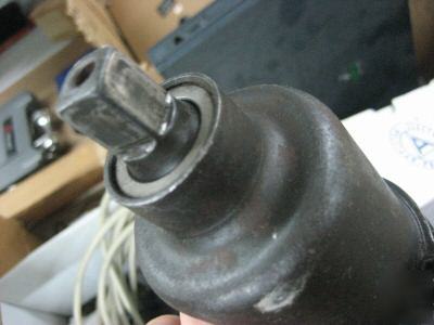 * ingersoll-rand impact gun 1/2 inch driver 2705A1 