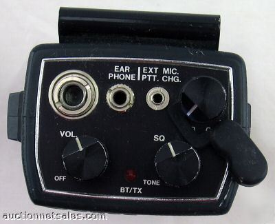 Lot 3 maxon vhf transceiver hand radio