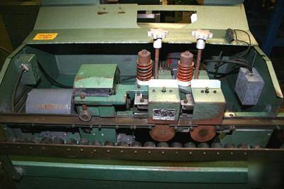 Falls deburrer model 121
