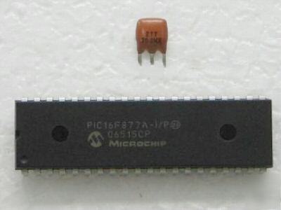 New microchip PIC16F877A pic mcu ic free resonator 