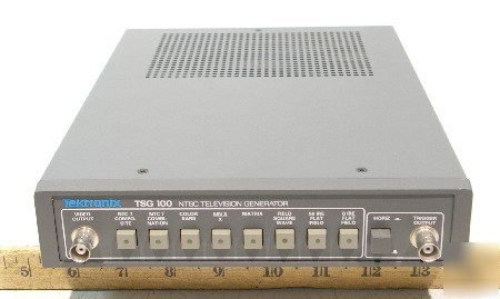 Tektronix tek TSG100 ntsc television signal generator
