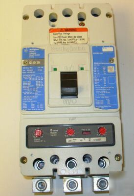 Cutler hammer thermal magnetic breaker KD3400F 400A 