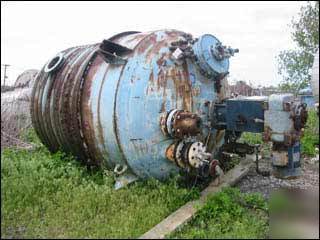 2000 gal pfaudler glass lined reactor,75/400-17751