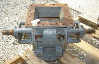 7â€ x 7â€ rotary valve, carbon steel. unused. (8034)
