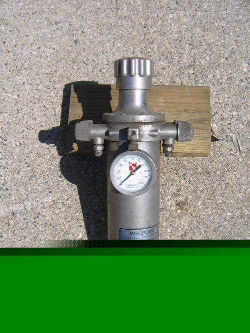 Binks air transformer/regulator w/ valve 86-876