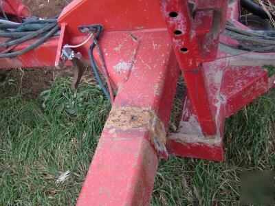 Ih 800 corn planter