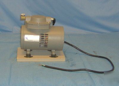 Thomas model 917CA18E vacuum pump