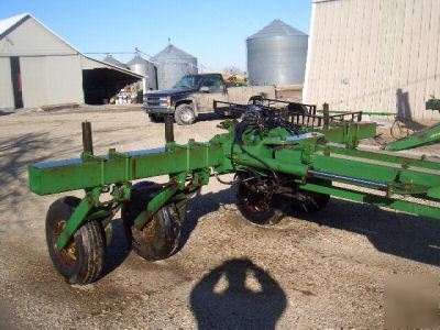 Tool bar from 12 row jd planter , good