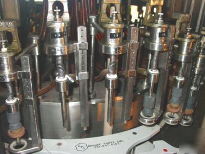 Us bottler 36 head vacuum liquid filler