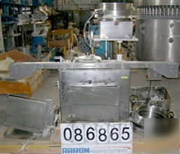 Used: chase logeman FS2-12 monoblock filler and stopper