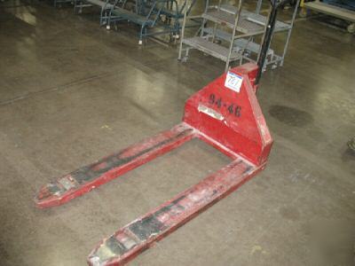 Assorted hydraulic pallet jacks