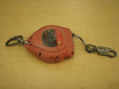 Miller falcon MP20G / 20FT self-retracting lifeline