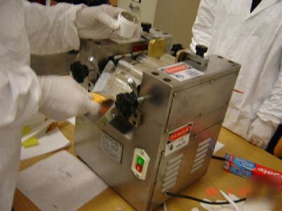 Three 3 roll mill lab model 2.5
