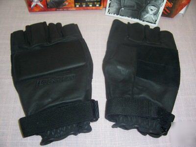 2 pair- blackhawk hellstorm lightfghtertactical gloves