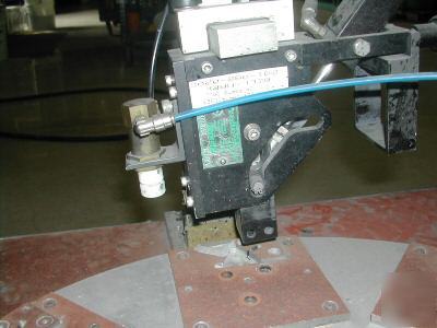 Branson 8400 with assembly table