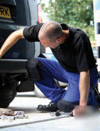 Dickies delta trousers 38/40R khaki/black & knee pads