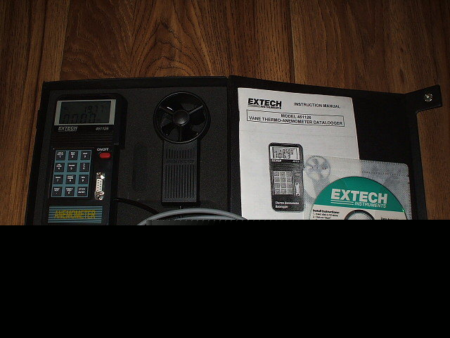 Extech 451126 vane thermo anemometer data logger