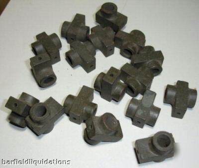 Bulk lot 17 electrical brackets no see pict