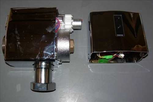 New toto TET1GMC ecopower toilet flushometer valve 
